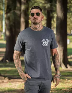 Remera Regular fit MONKEY PALM CM - gris topo en internet