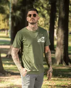 Remera Regular fit SKYCHOPP- green en internet