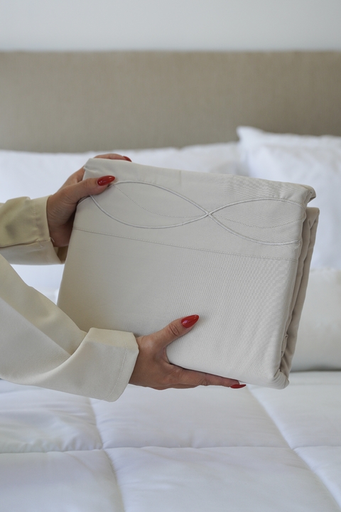 SABANAS HOTEL 600 HQ KING SIZE VISON SUAVE - comprar online