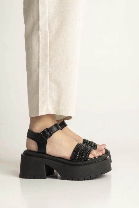 Sandalia Con Taco Alto Ava