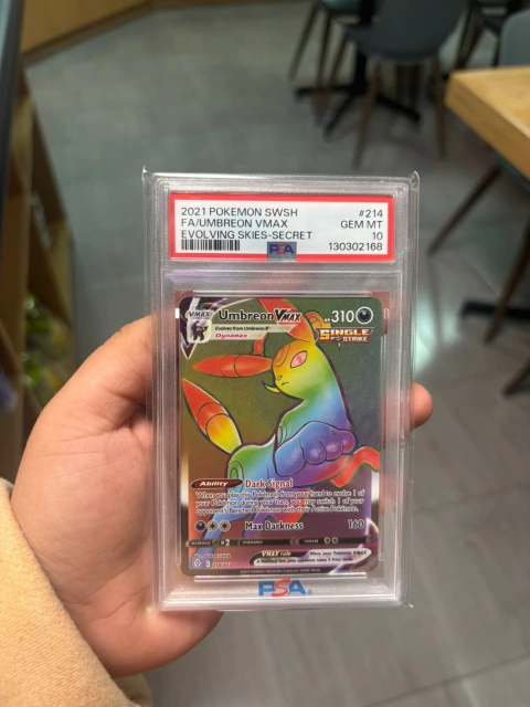 UMBREON VMAX 214 PSA 10