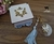 Mini caixa com Divino Espírito Santo + chaveiro de mdf (1 UN) na internet