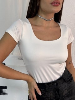 Body cuello redondo (varios colores) - comprar online