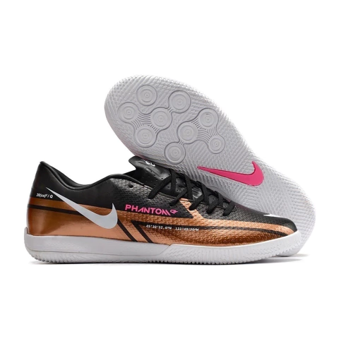 Chuteira Nike React Phantom GT