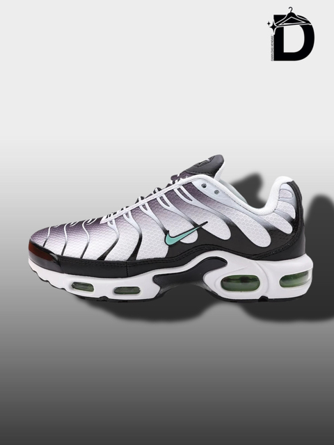 Air Max Plus Tn1 White on green