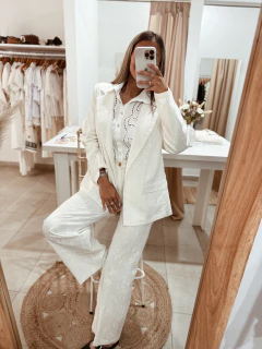 Blazer de lino bordadito - Juanita Shop