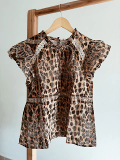 Blusa importada Animal Print - comprar online