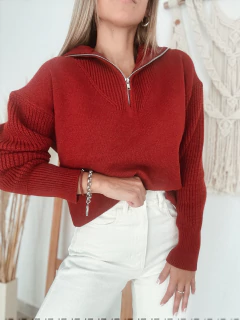 Sweter con cierre (línea premium) en internet