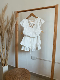 Short pollera lino bordado - comprar online