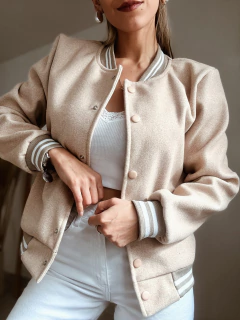 Bomber universitaria en internet