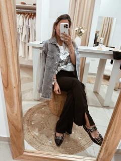 Pantalón con tajo de morley en internet