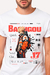 Camiseta branca com estampa do personagem Bakugou de My Hero Academia, destacando elementos de design geek e referências ao anime.