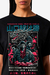 Camiseta preta com estampa de três homens em estilo Yakuza e um dragão, representando a Máfia Yamaguchi-gumi.