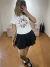 Baby Tee Branca com Estampa Colagem Pinterest