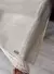Mantel impermeable estándar arena con puntilla agujeritos en internet