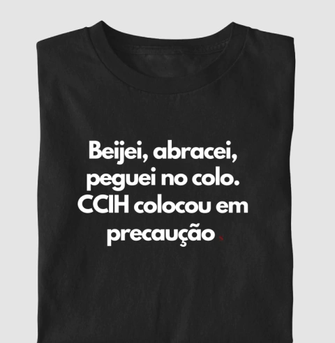 Camiseta Paciente em Precaucao - comprar online