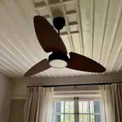 Línea Kona con plafón led en internet