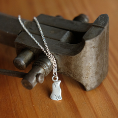 Imagen de Aros + collar perrito de plata