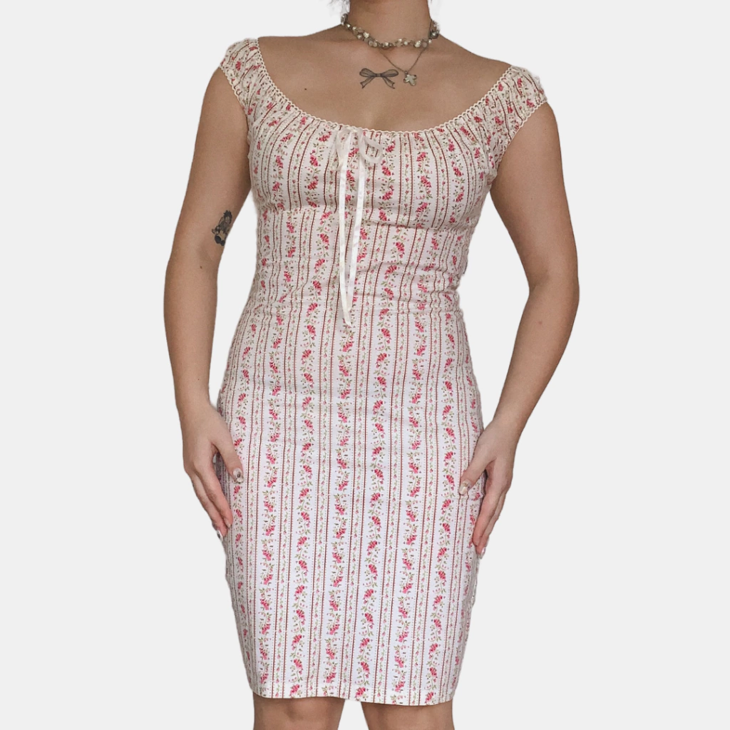 vestido florido romântico