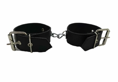 ESPOSA DE CUERO FINA CON CADENA- NEGRA. CATESP02