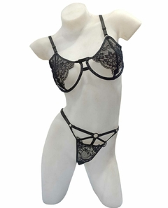 CONJUNTO ELECTRA DE ENCAJE- CORPIÑO CON ARCO Y TANGA CON ARNES. EXELECTRA en internet
