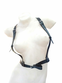 ARNES TIPO TIRADORES REGULABLE CON CINTO EN CINTURA Y DETTALE DE ARGOLLAS EN ESPALDA. HR4401 - comprar online