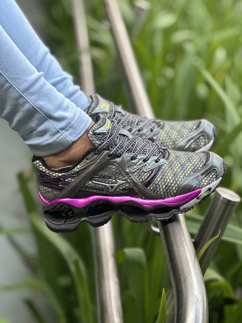 MIZUNO PROPHECY 1