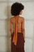 BLUSA ARARA CARAMELO - comprar online
