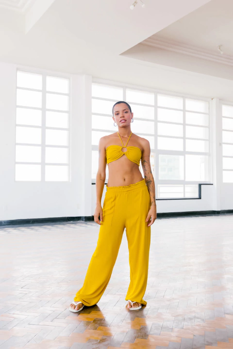 CALÇA PANTALONA AMARELA