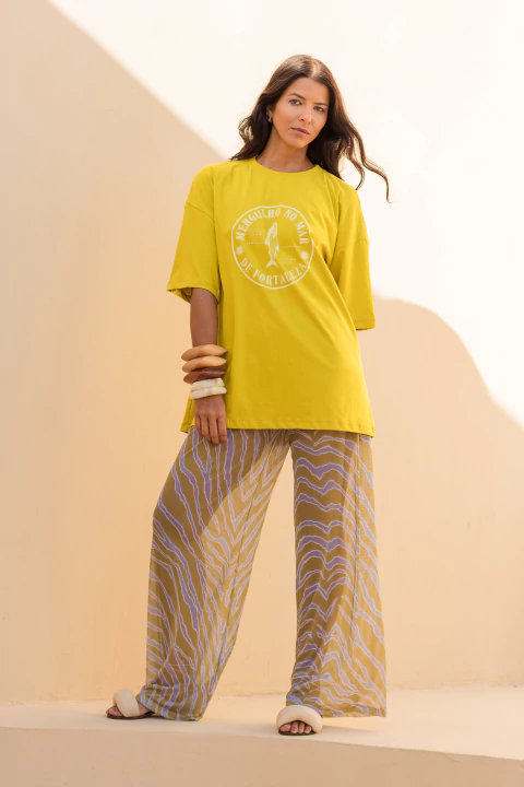 T-SHIRT MERGULHO NO MAR DE FORTALEZA MOSTARDA - comprar online