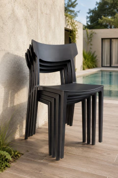 Combo Mesa y 2 silla Milo en Polipropileno y fibra de vidrio. 20%OFF en efectivo - tienda online
