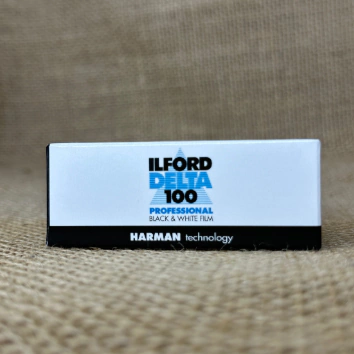 Filme Ilford Delta 100 - 120 - Iso 100 - Preto e Branco - Venc 2024/06