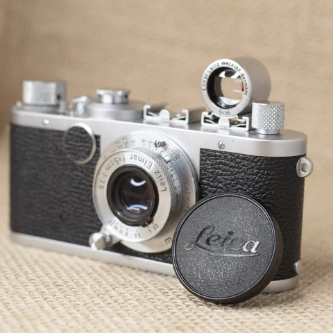 Câmera Leica IC e lente Elmar 5cm 1:3.5