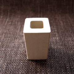 Coluna refratária 4,5x4,5x8cm