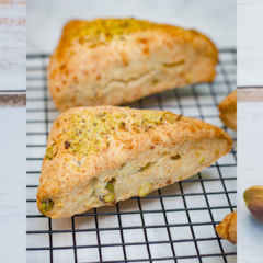 Scon de Pistacho y Parmesano Grande - comprar online
