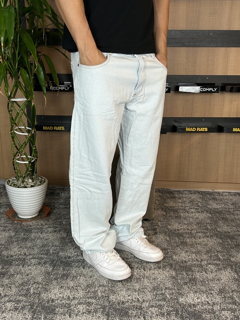 Calça jeans Reta Clara Oncro - comprar online