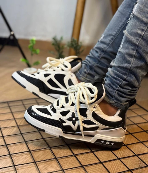 LOUIS VUITTON SKATE 54 - comprar online