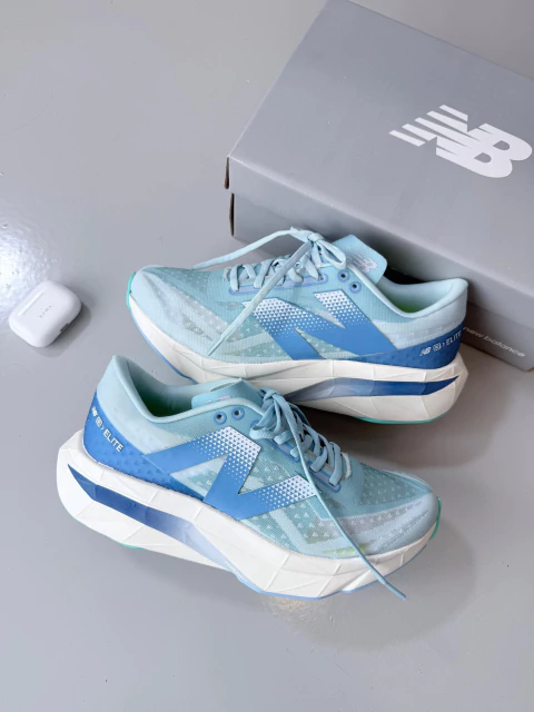 NEW BALANCE ELITE FUELCELL - comprar online