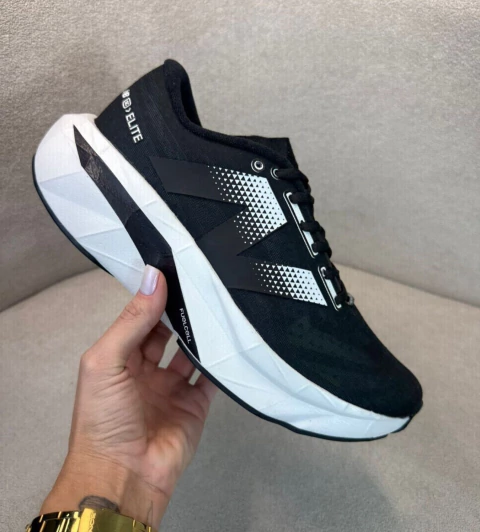 NEW BALANCE ELITE FUELCELL