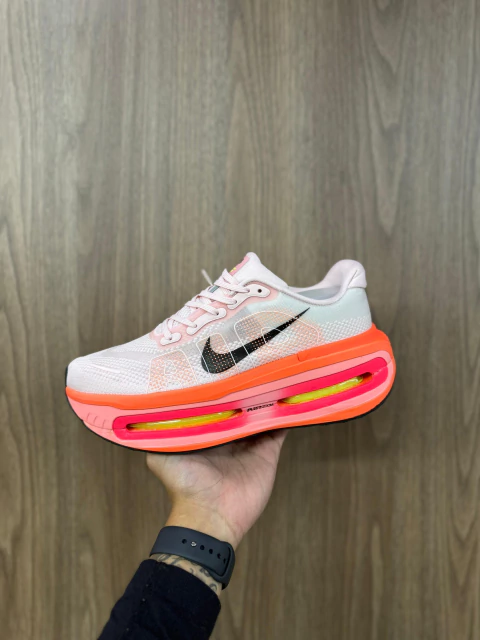 NIKE VOMERO PREMIUM - comprar online