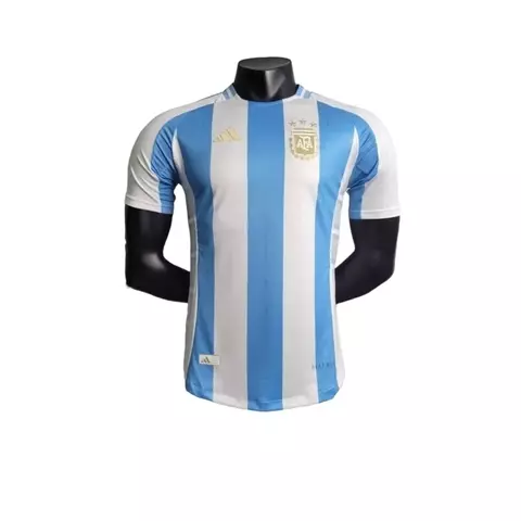 Camisa Seleção Argentina I 24/25 - Edição Final Copa América 2024 + Patchs - Jogador Adidas Masculina - Branca e azul