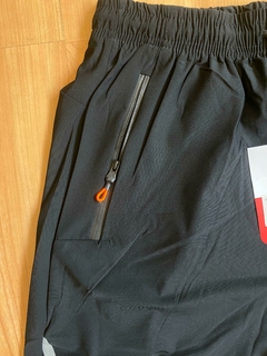 SHORT NIKE BERMUDA CON CIERRE IMPORTADO MICROFIBRA - FAQ INDUMENTARIA