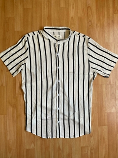 CAMISA DE LINO BLANCA CON RAYAS NEGRAS CALIDAD PREMIUM