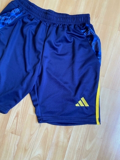 SHORT BOCA JUNIORS BERMUDA CON CIERRE ENTRENAMIENTO 2025 NUEVA - FAQ INDUMENTARIA