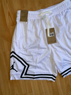 SHORT BERMUDA NBA JORDAN BLANCO IMPORTADO - comprar online
