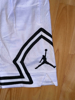 SHORT BERMUDA NBA JORDAN BLANCO IMPORTADO - FAQ INDUMENTARIA