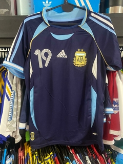 CAMISETA AFA SELECCION ARGENTINA RETRO 2006 MESSI