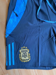SHORT BERMUDA MICROFIBRA CON CIERRE AFA SELECCION ARGENTINA GRIS en internet