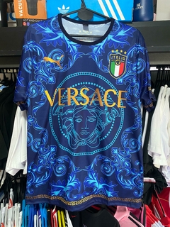 CONJUNTO POTRERO ITALIA VERSACE REMERA Y SHORT PREMIUM - comprar online