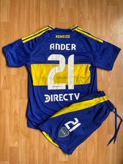CONJUNTO CAMISETA Y BERMUDA CON CIERRE ANDER HERRERA BOCA JUNIORS TITULAR NUEVO 2025 - comprar online